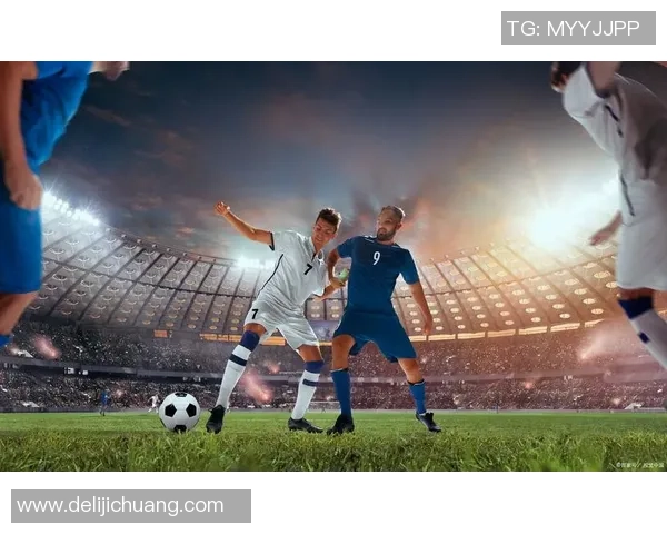 《荣耀绿茵:追溯足球传奇巨星的辉煌与激情》 《荣耀绿茵:追溯足球传奇巨星的辉煌与激情》